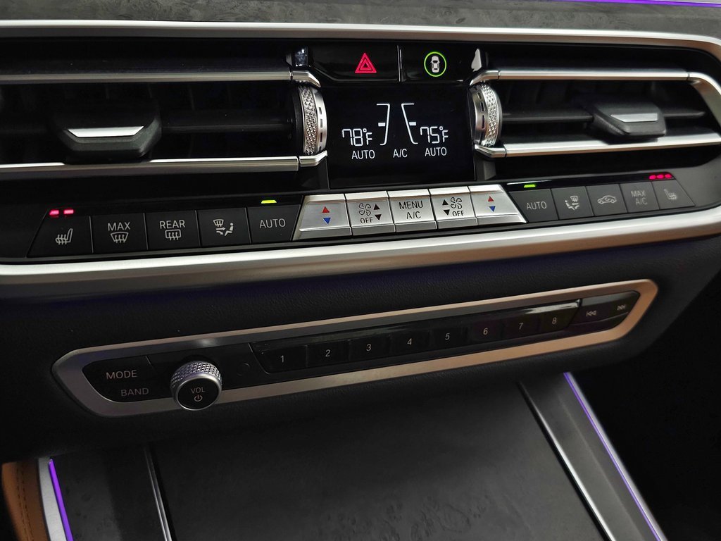 Used 2022 BMW X5 xDrive40i w/ Parking Assistance Package image 36