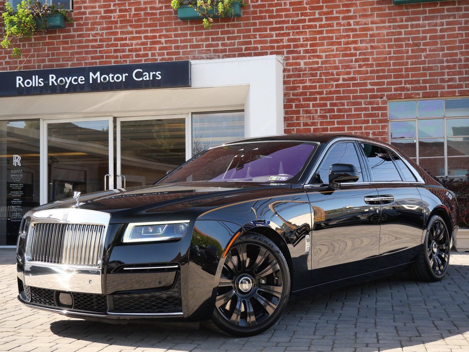 Used 2022 Rolls-Royce Ghost w/ Ghost Package image 1