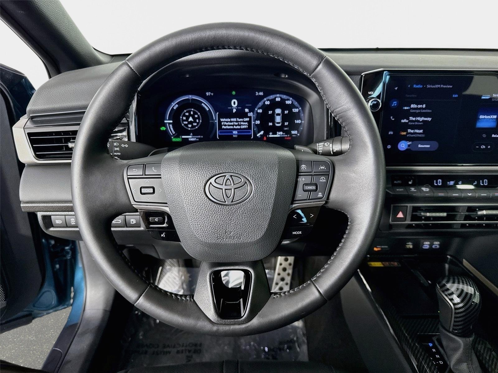 Used 2025 Toyota Camry XSE FWD image 12
