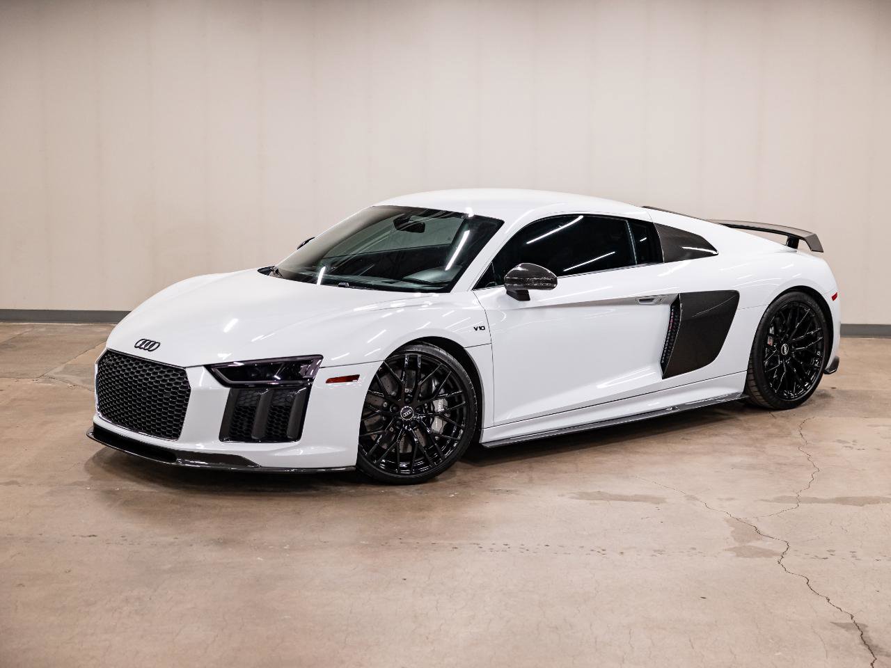 Used 2017 Audi R8 V10 plus image 15