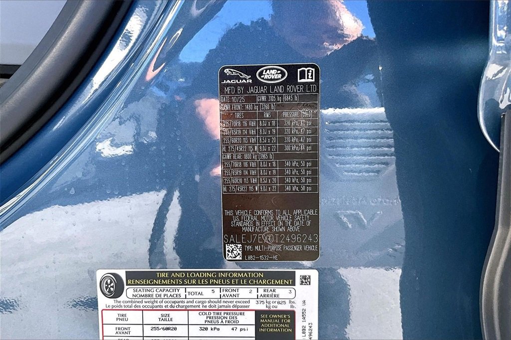 New 2026 Land Rover Defender 110 S image 8