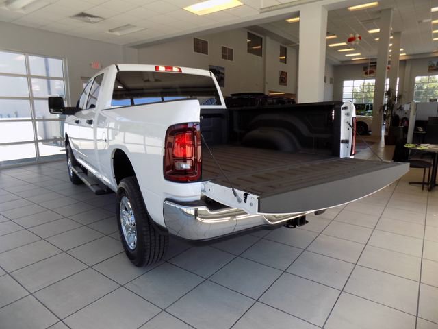 New 2026 RAM 2500 Tradesman AWD/4WD image 8