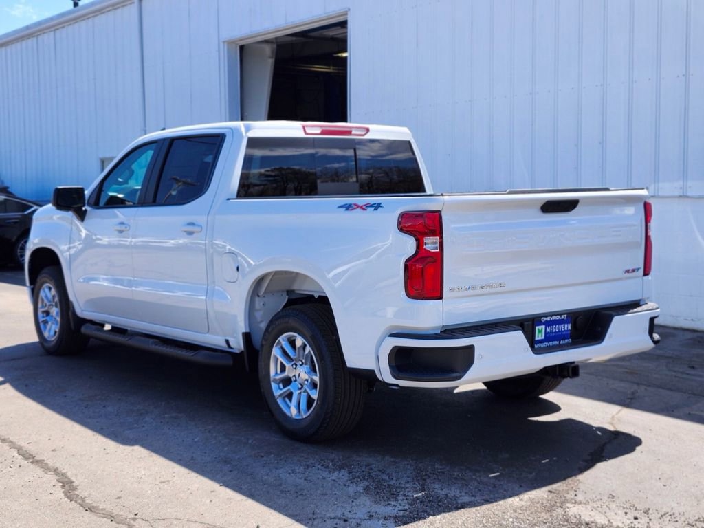New 2026 Chevrolet Silverado 1500 RST w/ Safety Package AWD/4WD image 3