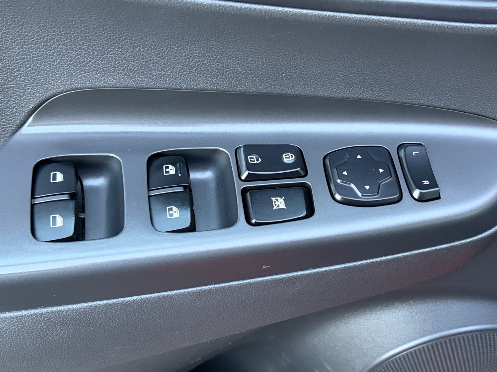 Used 2019 Hyundai Kona SEL AWD/4WD image 13