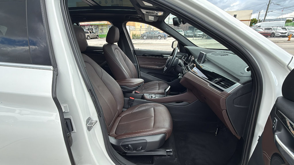 Used 2022 BMW X1 sDrive28i w/ Convenience Package FWD image 42