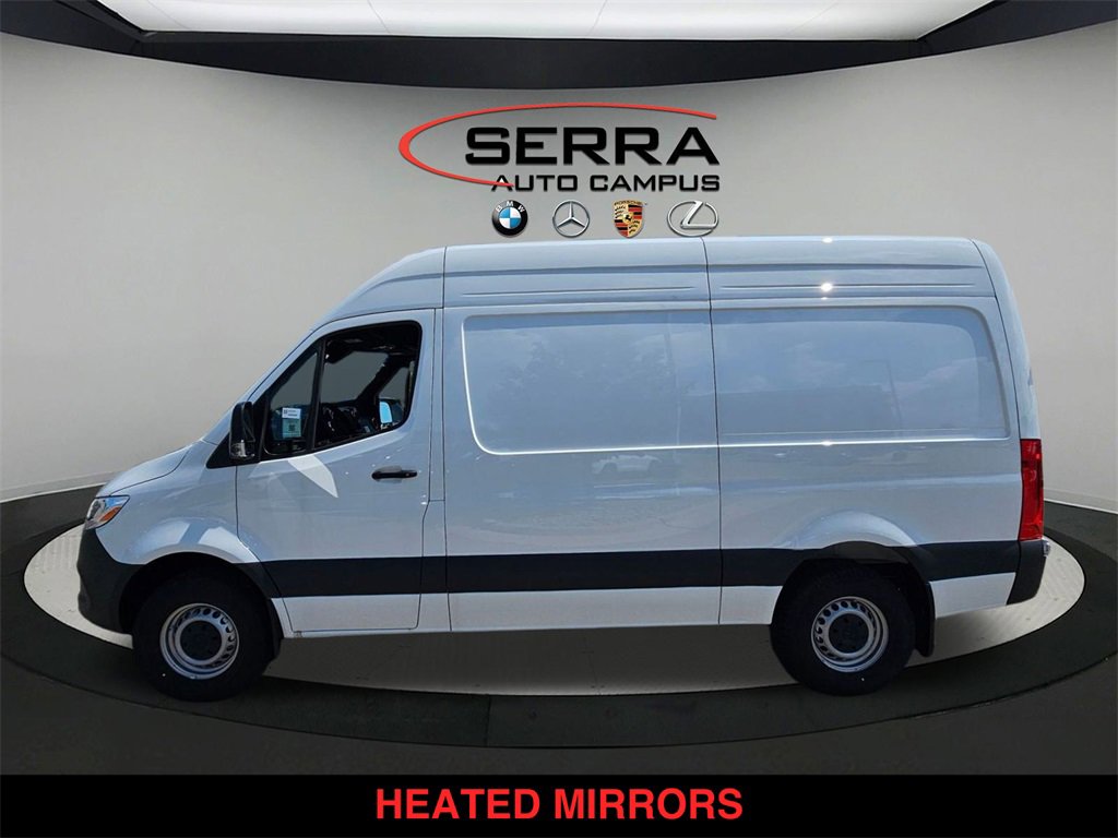 Used 2025 Mercedes-Benz Sprinter 2500 image 6