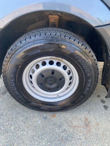 Used 2018 Mercedes-Benz Sprinter 2500 image 30