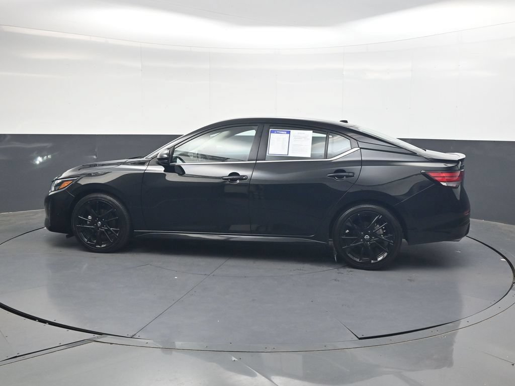 Used 2025 Nissan Sentra SR w/ Midnight Edition FWD image 7