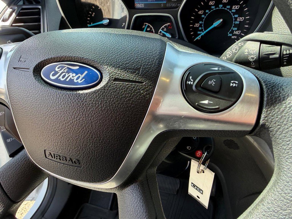 Used 2016 Ford Escape SE AWD/4WD image 29