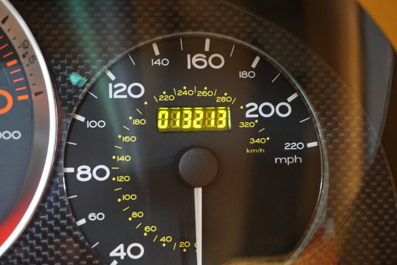 Used 2004 Ferrari 575M Maranello RWD image 4