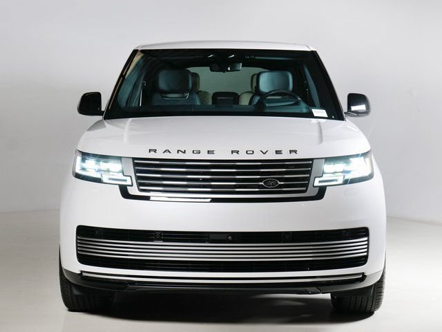 Certified 2024 Land Rover Range Rover SV AWD/4WD image 8