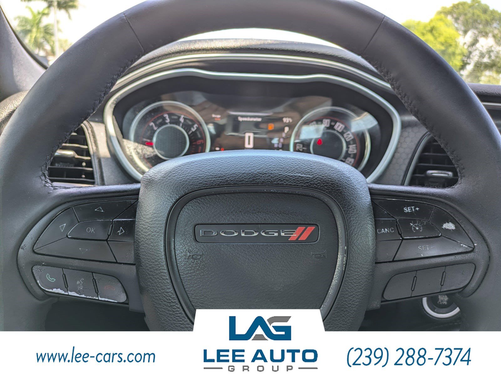 Used 2015 Dodge Challenger R/T Plus RWD image 23