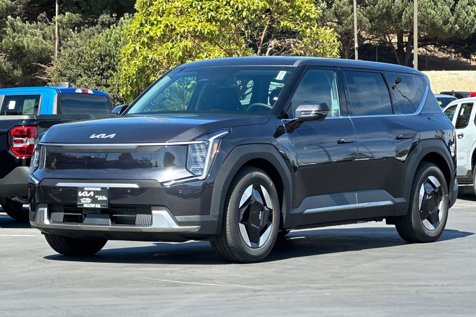 New 2026 Kia EV9 Light RWD image 8