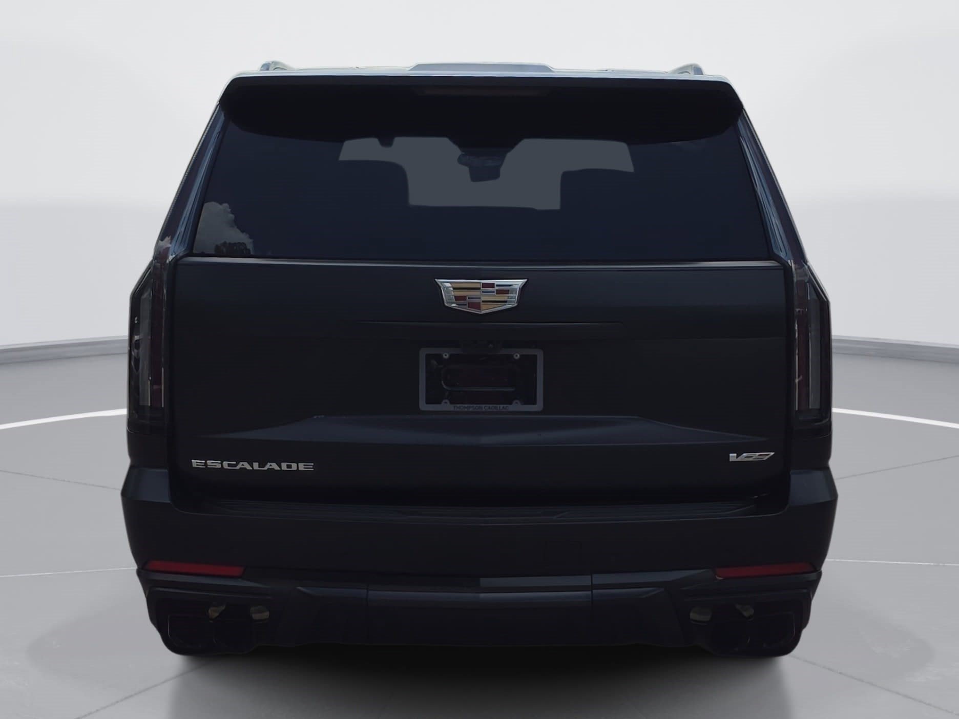 Certified 2025 Cadillac Escalade V AWD/4WD image 4