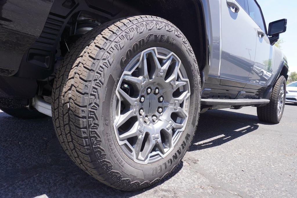 New 2025 GMC Hummer EV 3X AWD/4WD image 6
