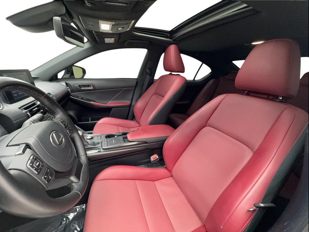 Used 2025 Lexus IS 300 w/ Comfort Package RWD image 19