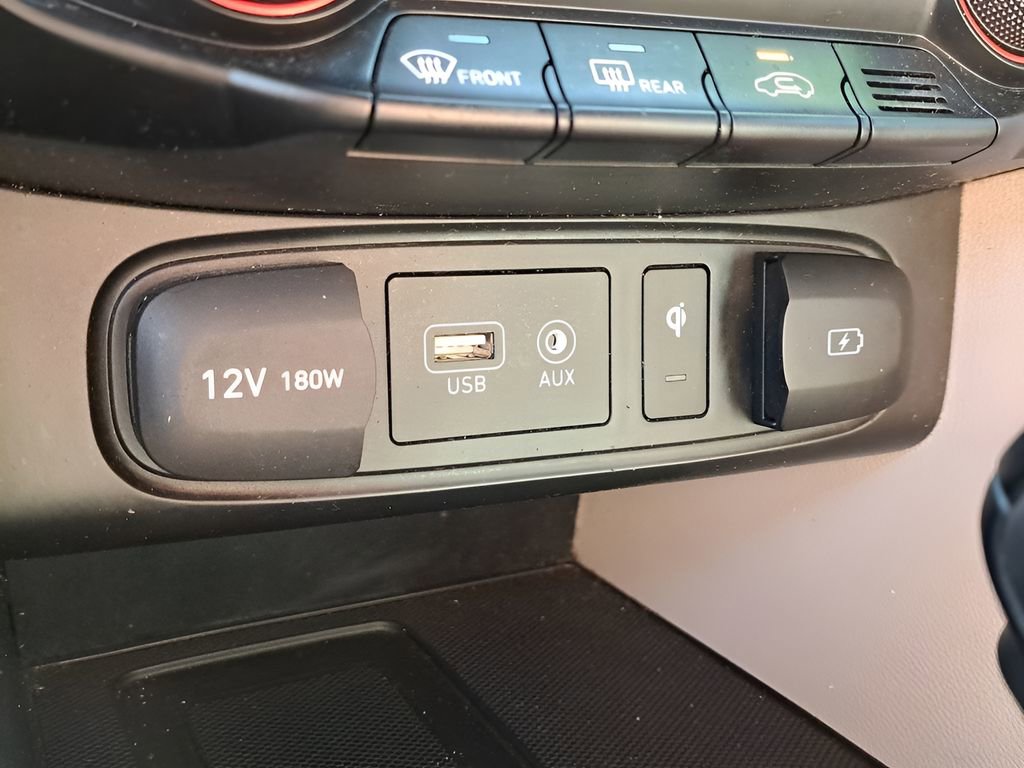 Used 2020 Hyundai Veloster Turbo Ultimate image 20