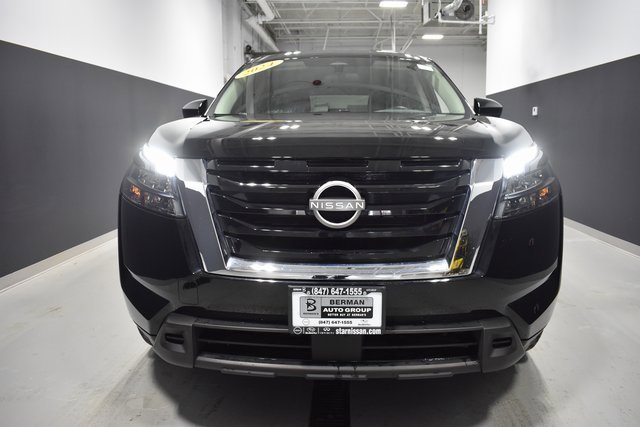 Certified 2024 Nissan Pathfinder S image 6