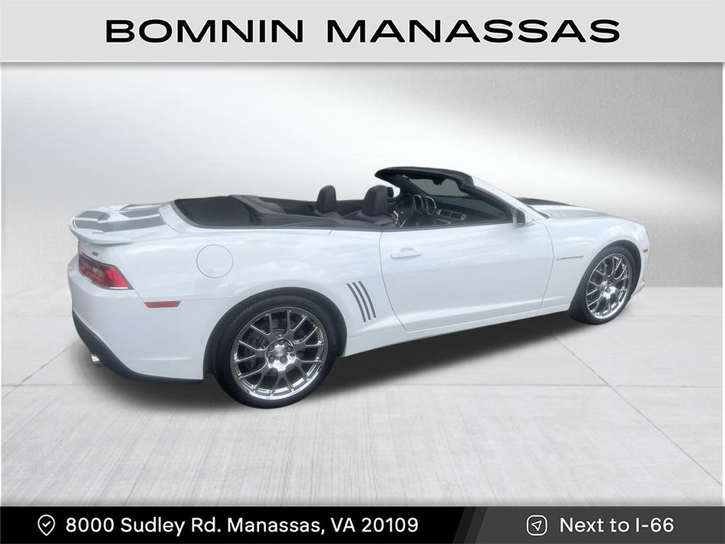 Used 2014 Chevrolet Camaro SS w/ RS Package RWD image 3