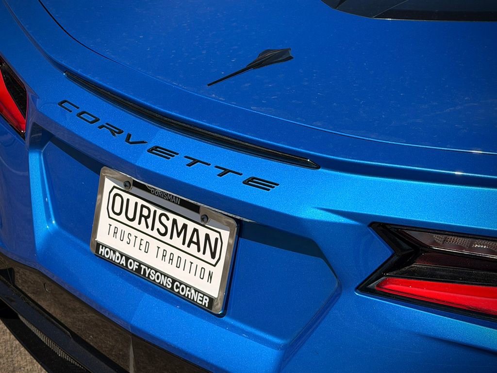 Used 2025 Chevrolet Corvette Stingray Premium Cpe w/ 3LT image 11