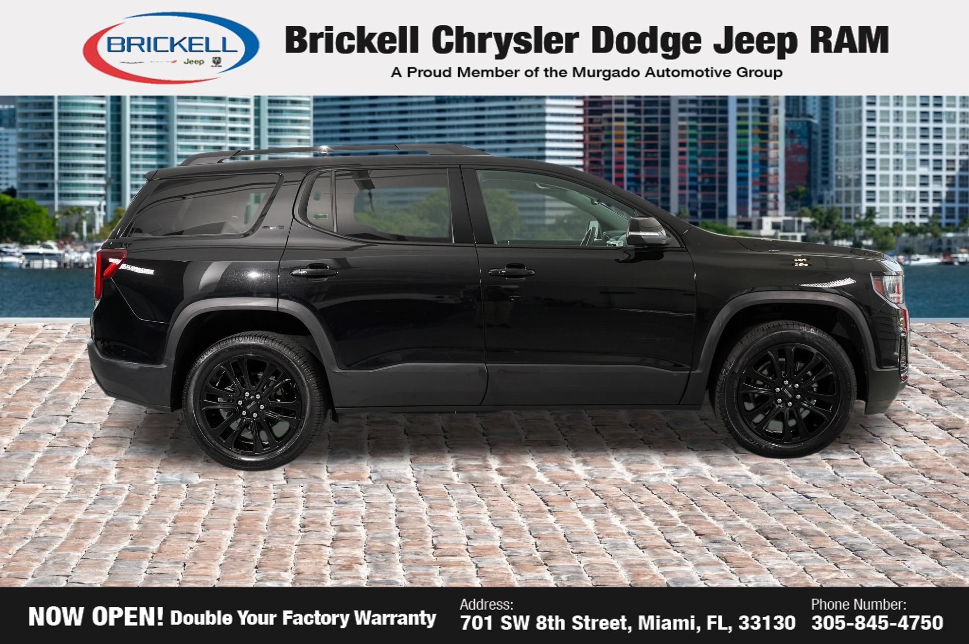 Used 2022 GMC Acadia SLE w/ Driver Convenience Package FWD image 9