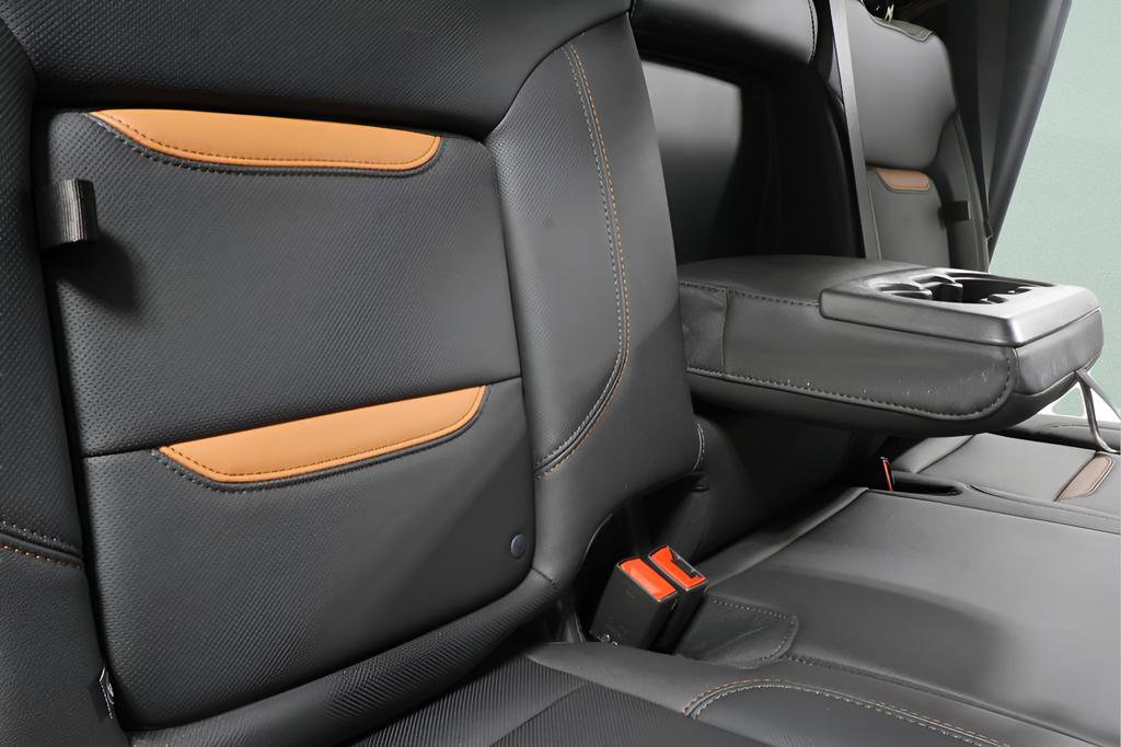 Used 2025 GMC Sierra 1500 AT4 w/ AT4 Premium Package image 13