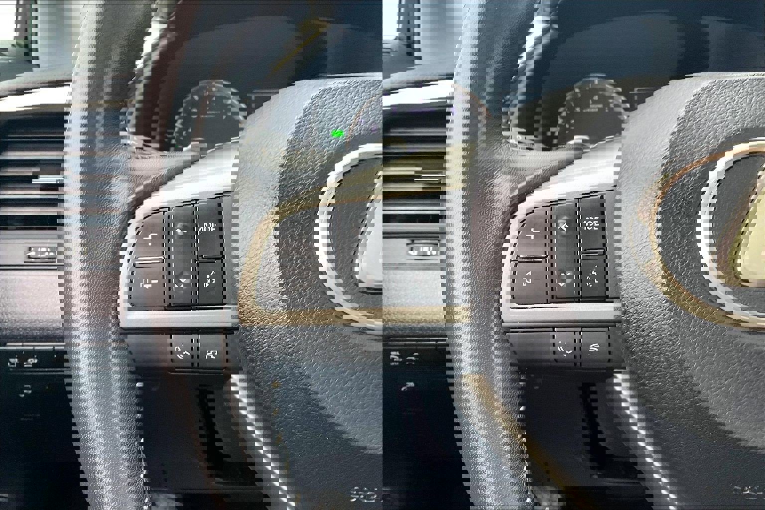 Used 2022 Lexus RX 350 AWD w/ Premium Package image 23