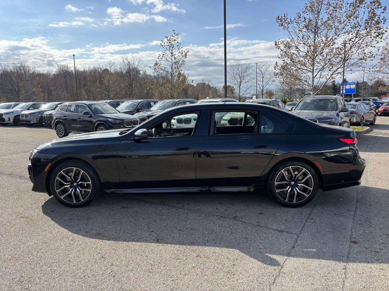 New 2026 BMW 740i xDrive image 4