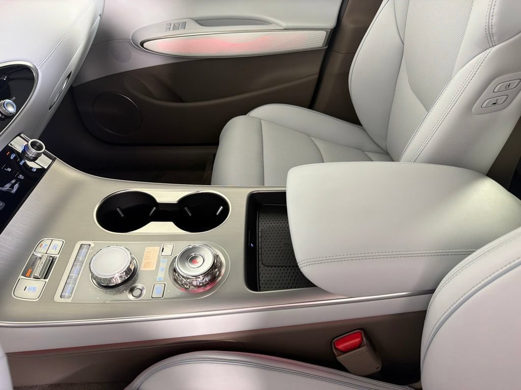 New 2027 Genesis GV70 2.5T Advanced AWD/4WD image 19