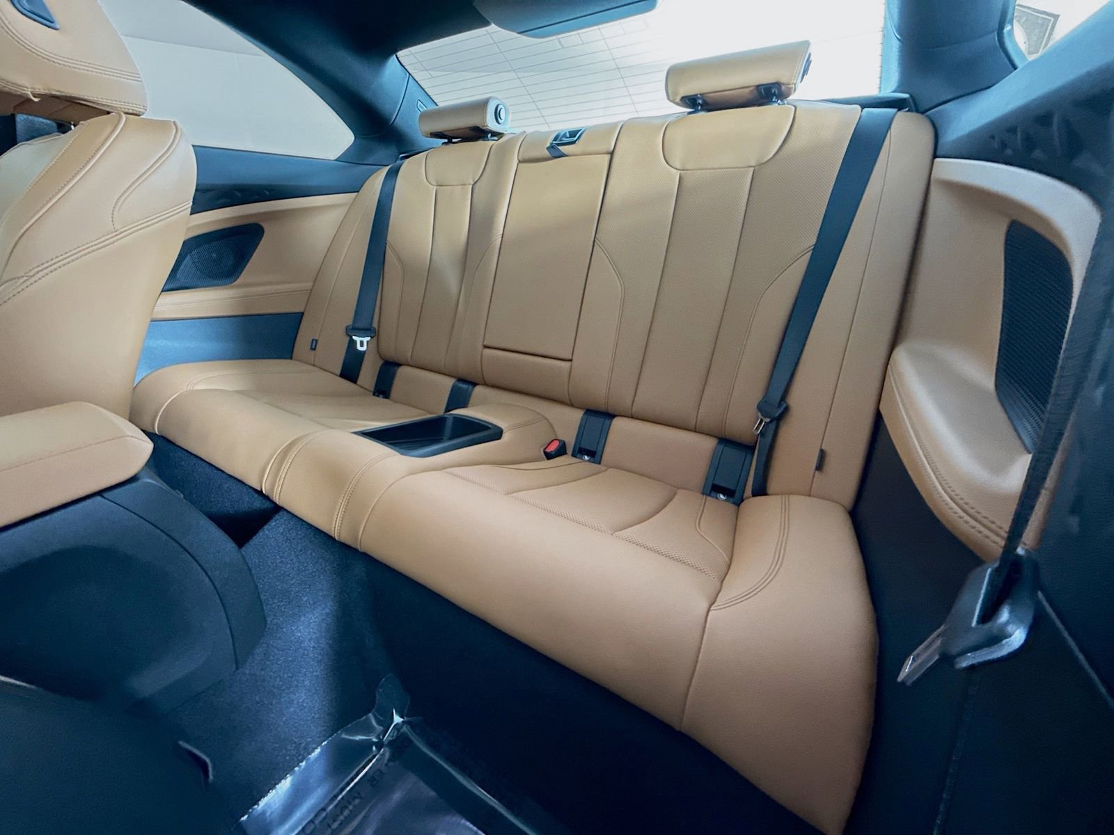 Used 2025 BMW 230i Coupe w/ M Sport Package image 25