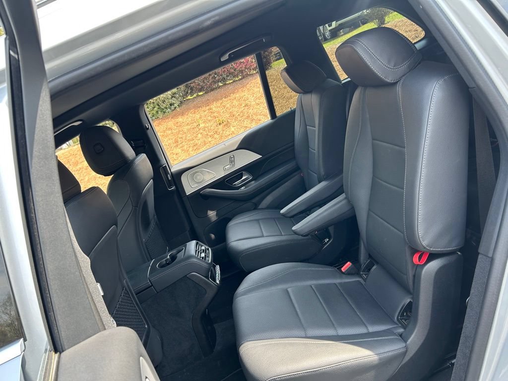 Used 2025 Mercedes-Benz GLS 450 4MATIC image 52