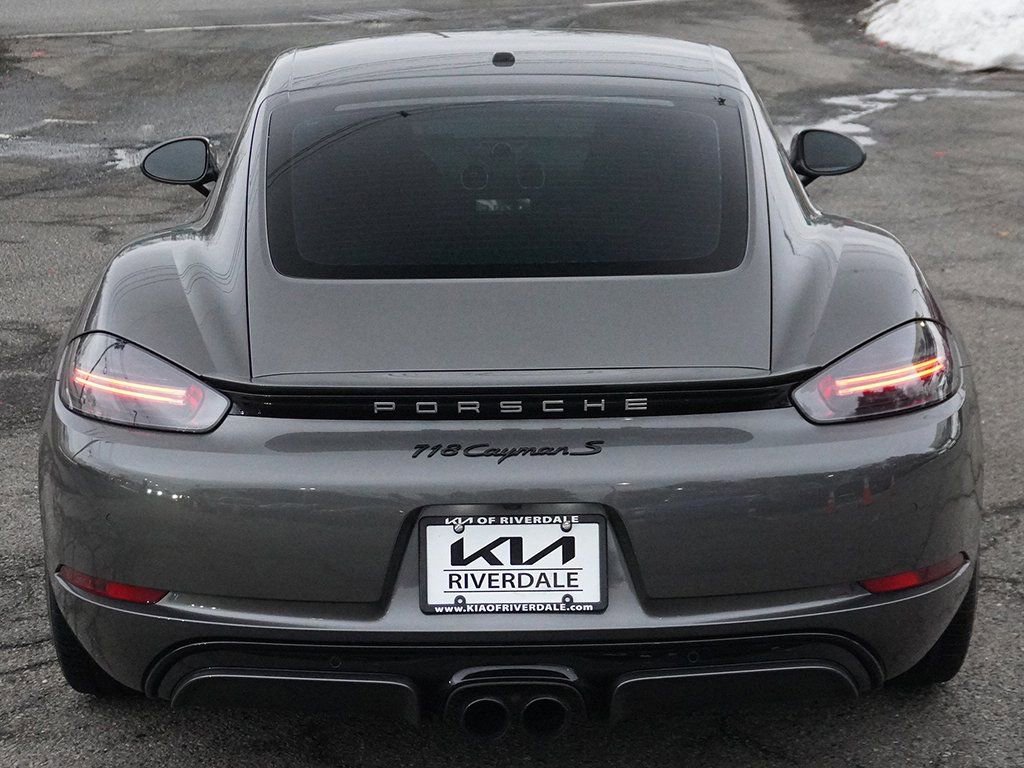 Used 2019 Porsche 718 Cayman S image 11