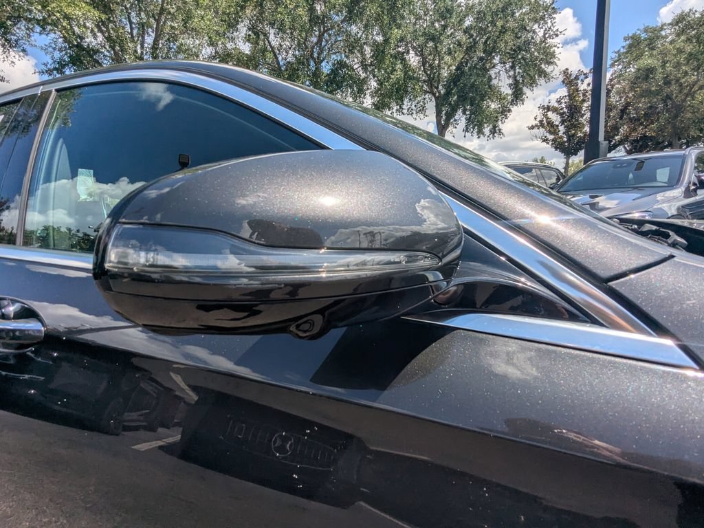 Used 2023 Mercedes-Benz E 350 4MATIC Sedan image 25