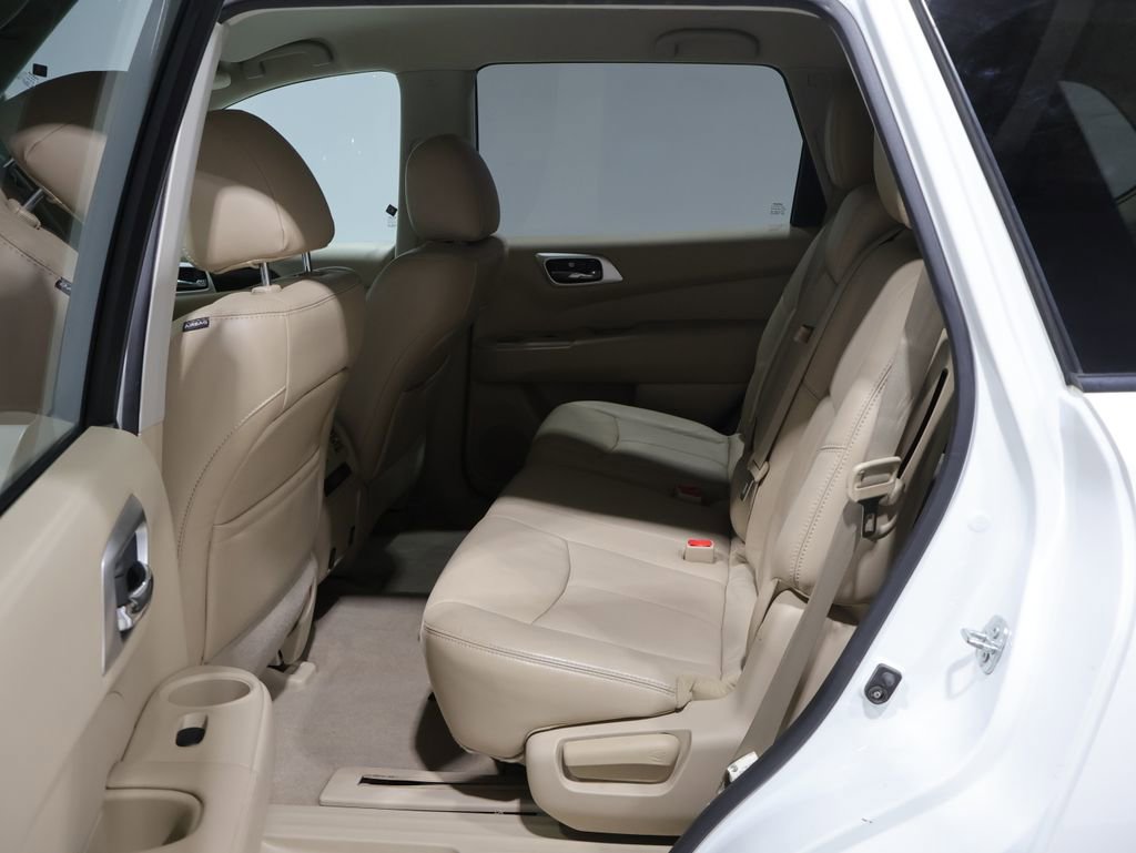 Used 2014 Nissan Pathfinder SL AWD/4WD image 18