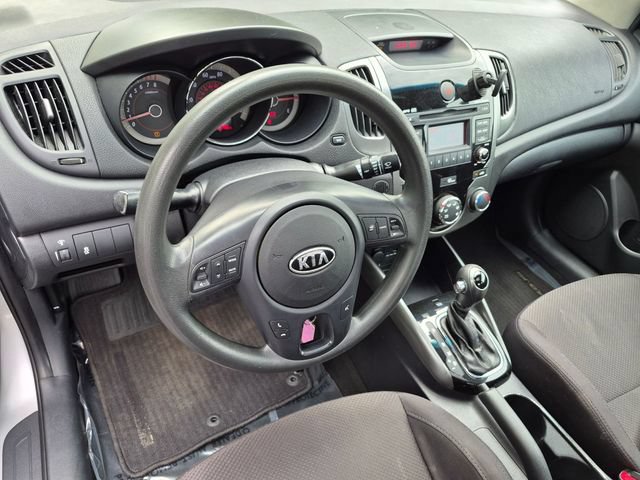 Used 2013 Kia Forte Koup EX FWD image 10