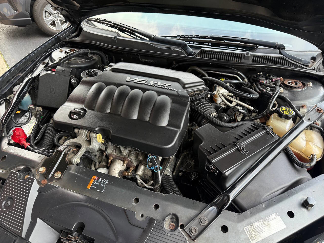 Used 2014 Chevrolet Impala LTZ FWD image 10
