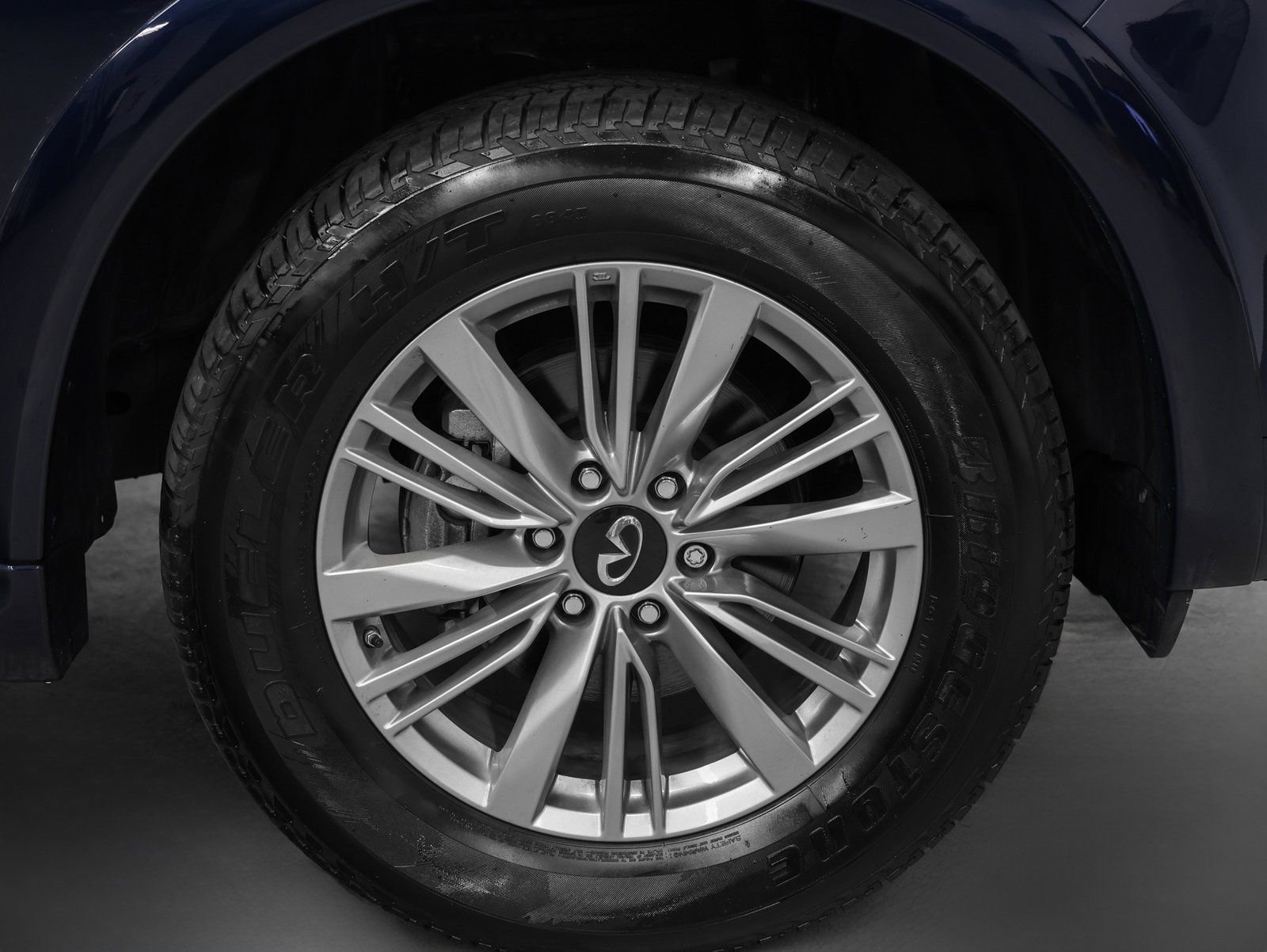 Used 2024 INFINITI QX80 Luxe w/ Cargo Package image 16