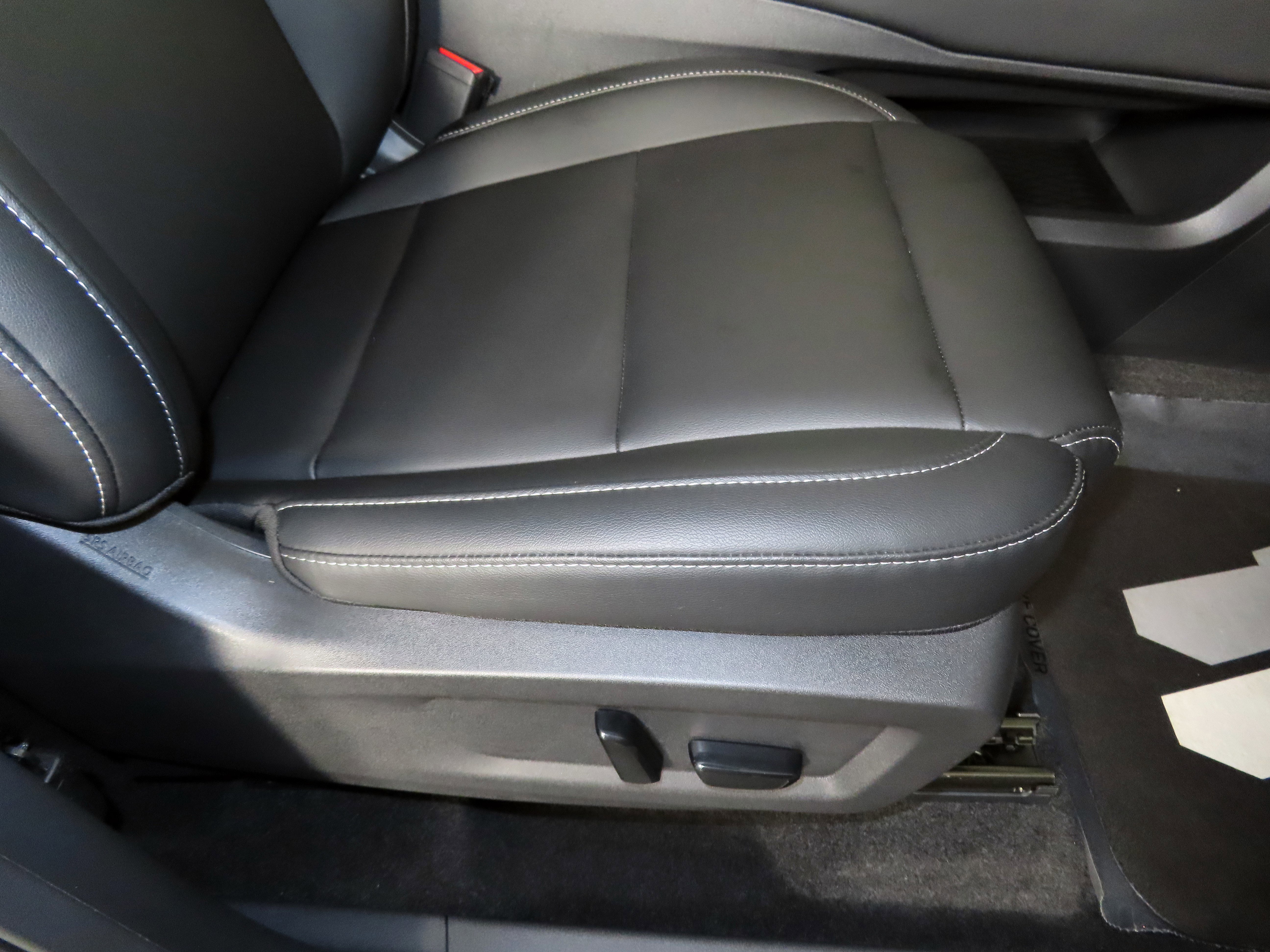 Certified 2025 Nissan Murano SV image 32