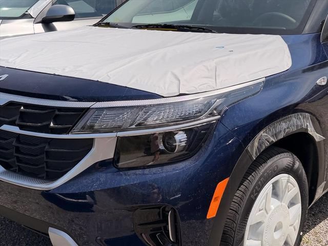 New 2026 Kia Seltos LX FWD image 27