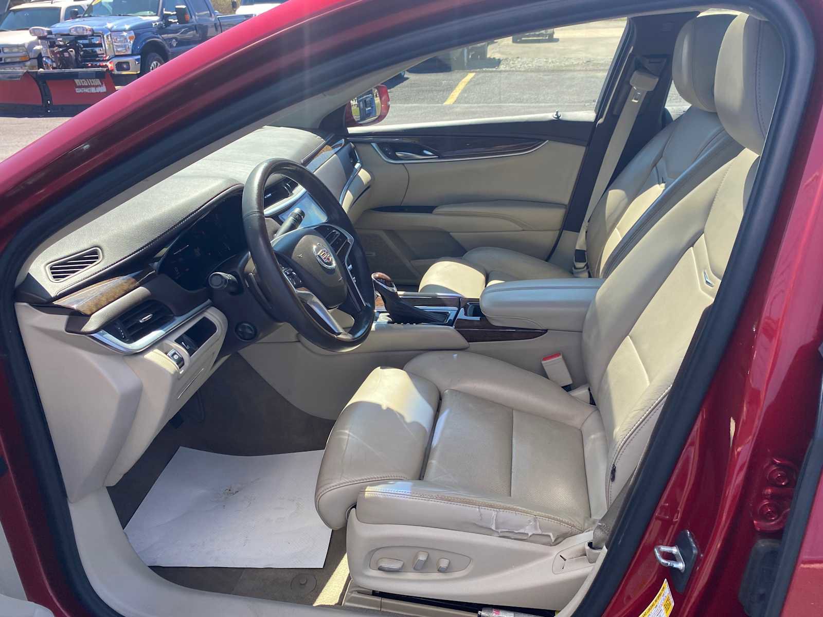 Used 2013 Cadillac XTS Luxury w/ Driver Awareness Package image 9