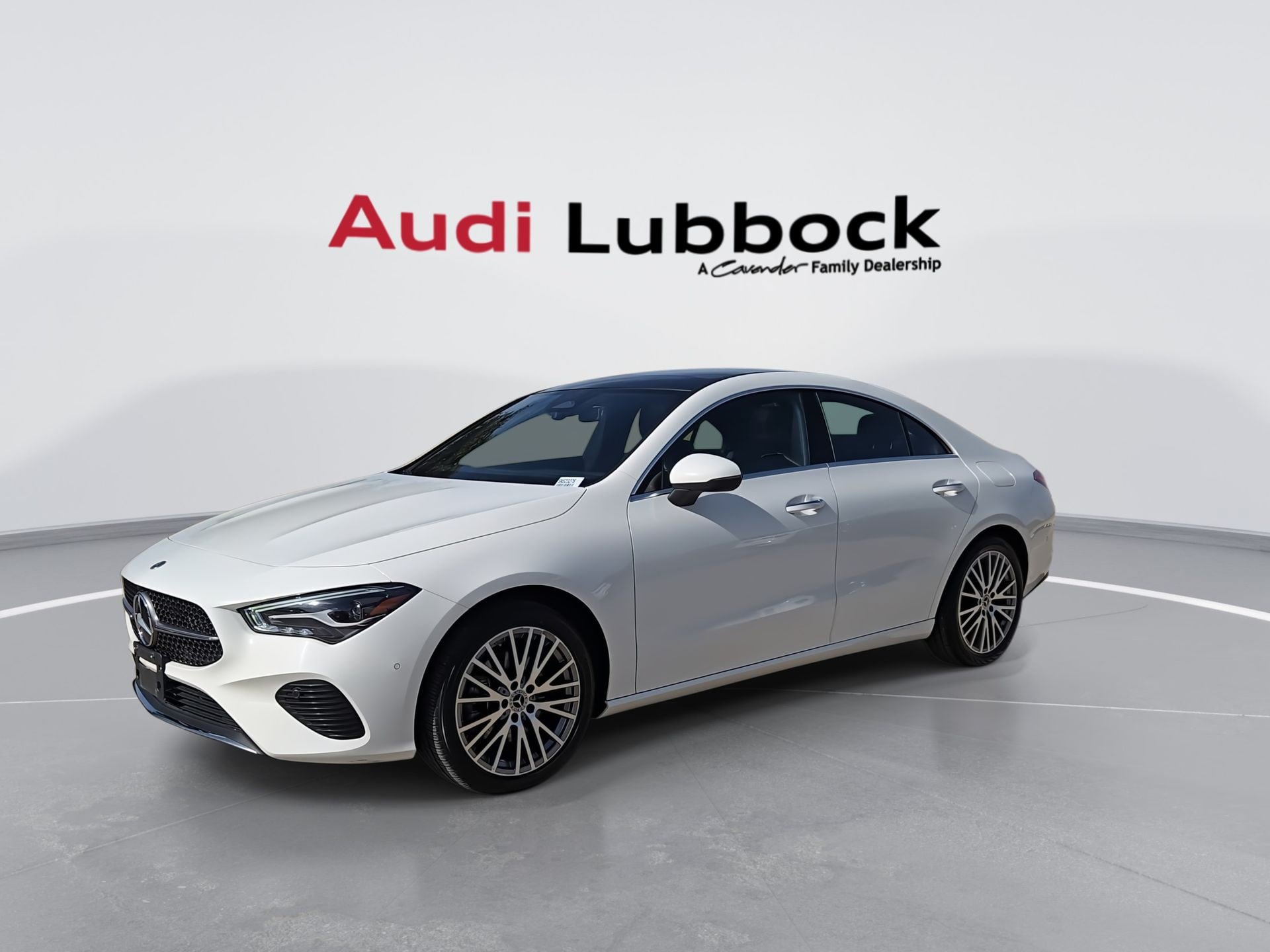 Used 2025 Mercedes-Benz CLA 250 image 4