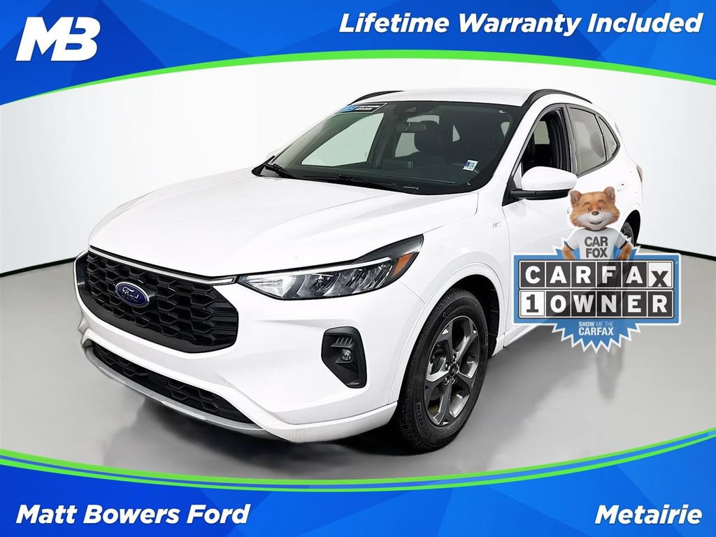 Certified 2023 Ford Escape ST-Line Select AWD/4WD image 1