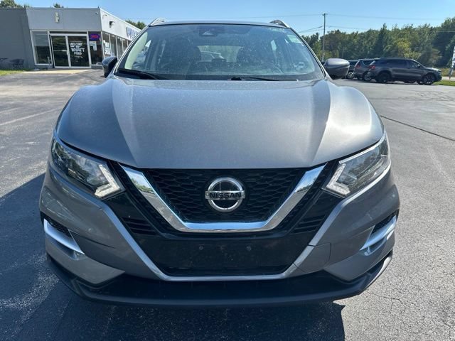 Used 2021 Nissan Rogue Sport SV AWD/4WD image 2