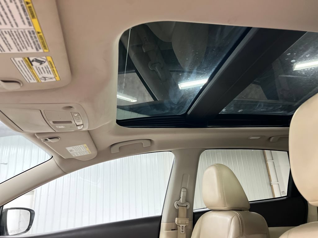 Used 2018 Nissan Murano Platinum AWD/4WD image 28
