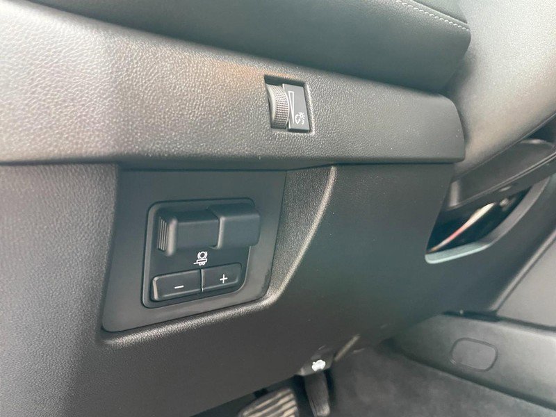 Used 2024 Chevrolet Colorado LT w/ LT Convenience Package image 22