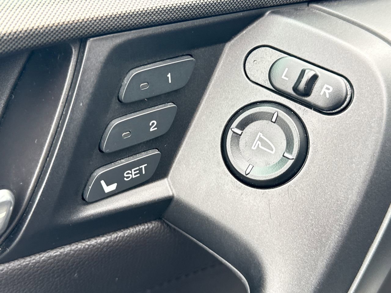 Used 2014 Acura TL image 16