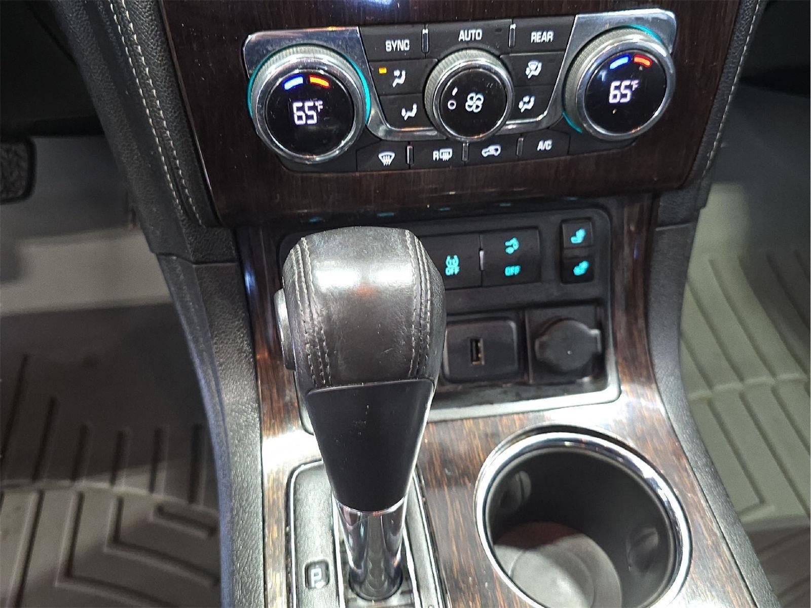 Used 2016 Chevrolet Traverse LT AWD/4WD image 16