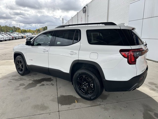 Certified 2023 GMC Acadia AT4 image 9