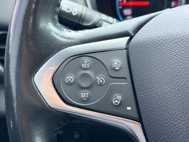 Used 2021 Chevrolet Traverse Premier image 21