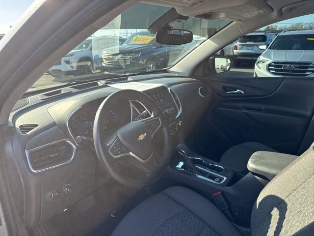 Used 2023 Chevrolet Equinox LT image 16